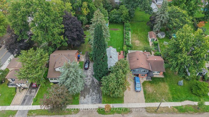 Property Photo:  41 Mill Street E  ON L0G 1W0 