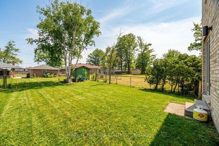 Property Photo:  75 Kirkwood Way Lower  ON L9J 0K7 