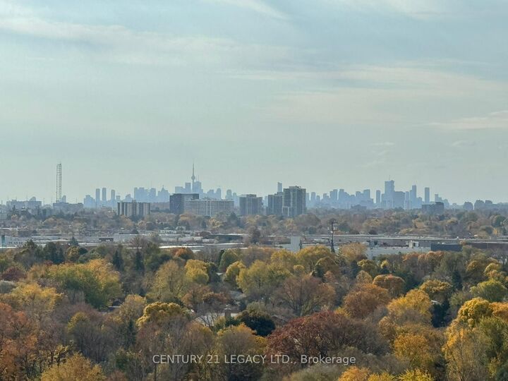 Property Photo:  1350 Ellesmere Road S 1701  ON M1H 2K1 