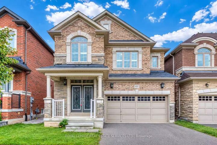 Property Photo:  3087 Streamwood Pass  ON L6H 0S8 