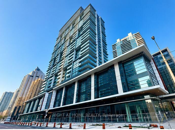 Property Photo:  4955 Yonge Street 2906  ON M3N 0L8 