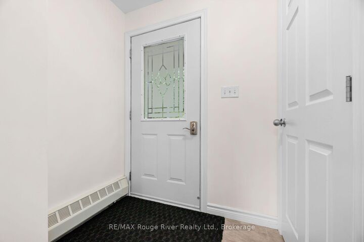 Property Photo:  132 Addington Road 5 Road  ON K0H 1K0 