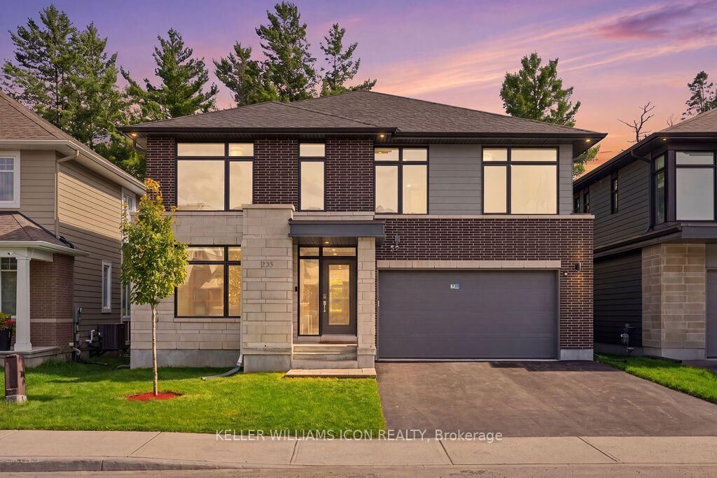 Property Photo:  235 Ketchikan Crescent  ON K2T 0S3 