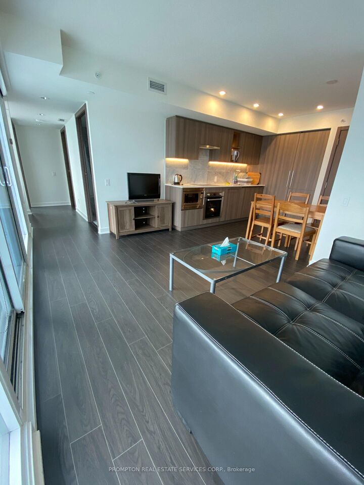 Property Photo: 17 Bathurst Street 1702 ON M5V 0N1