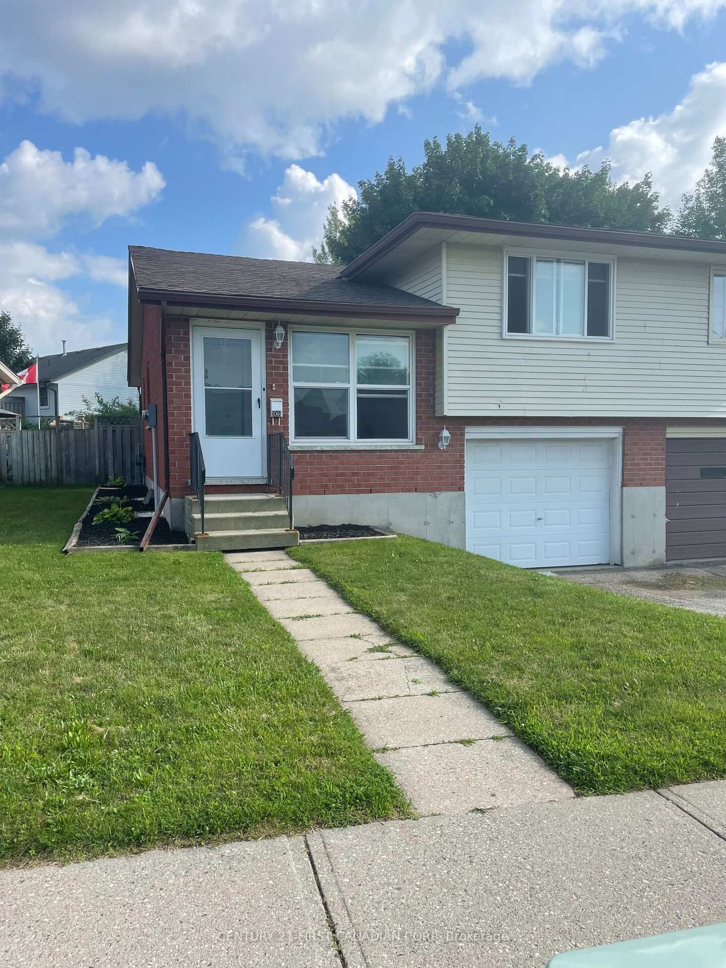 Property Photo:  1044 Cree Avenue  ON N4T 1A2 