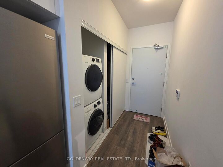 Property Photo:  195 Redpath Avenue Ph15  ON M4P 0E4 