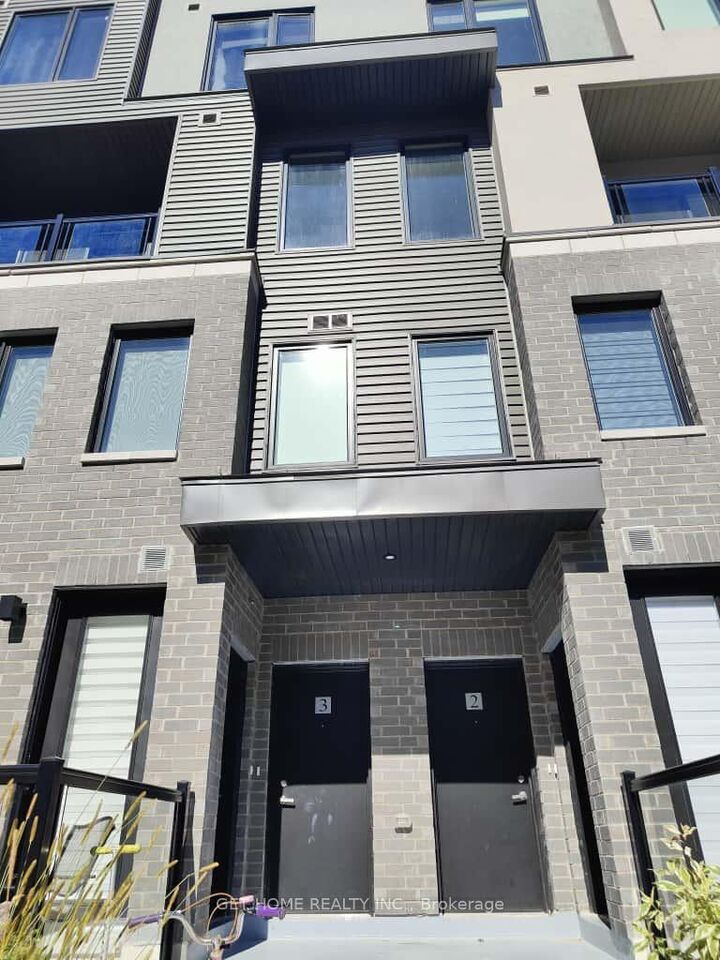 Property Photo:  3540 Colonial Drive 3  ON L5L 0B9 