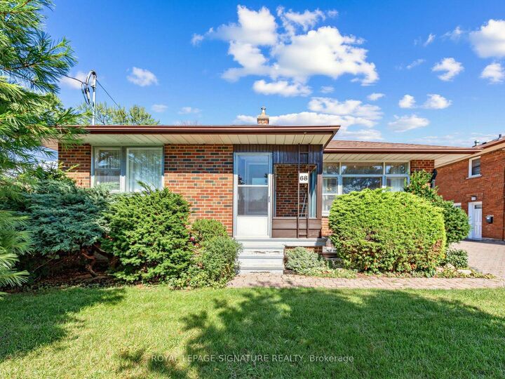 Property Photo:  68 Beacham Crescent  ON M1T 1N1 