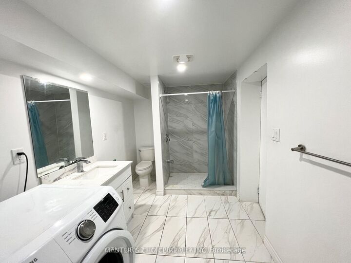Property Photo:  48 Cherry Hills Road  ON L4K 1M4 