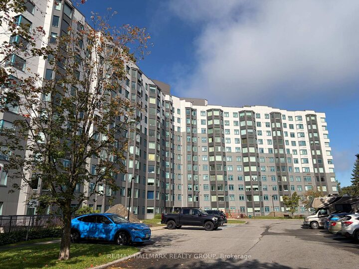 Property Photo:  1025 Grenon Avenue 915  ON K2B 8S5 