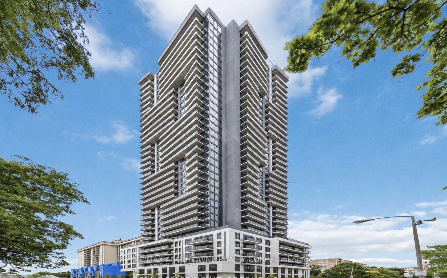 Property Photo:  15 David Salomon Drive 2303  ON M3C 1E7 