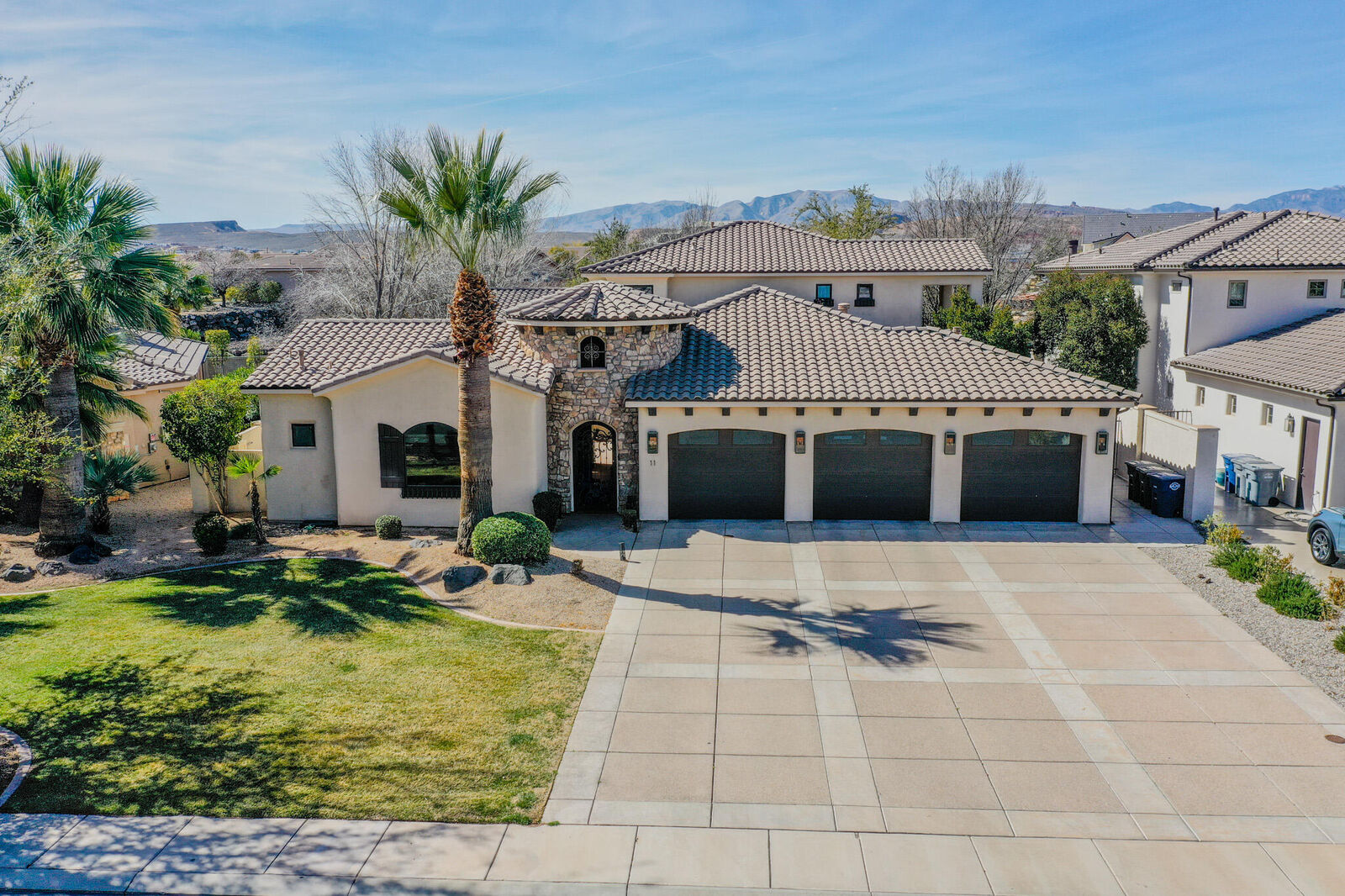 Property Photo: 470 N Country Ln 11 UT 84765