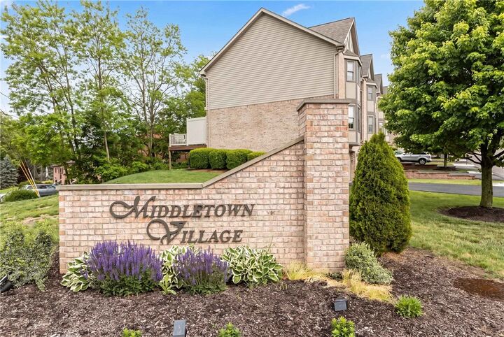 Property Photo:  603 Brandon Way  PA 15108 