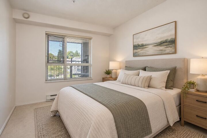 Property Photo:  221 Eleventh Street 606  BC V3M 4C8 