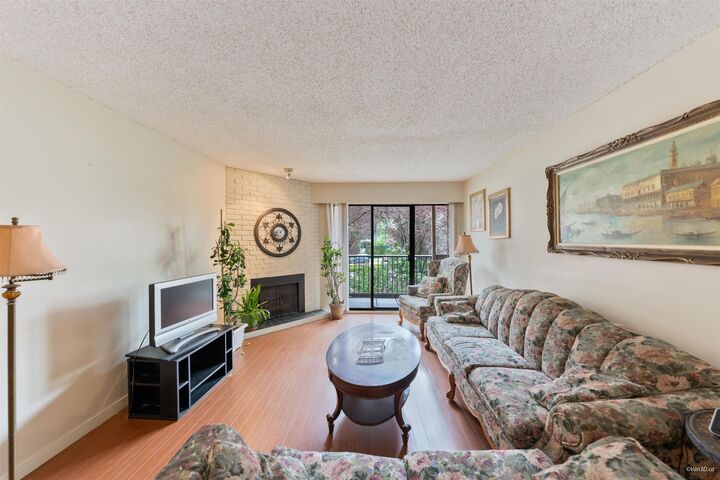 Property Photo:  2299 E 30th Avenue 204  BC V5N 5N1 