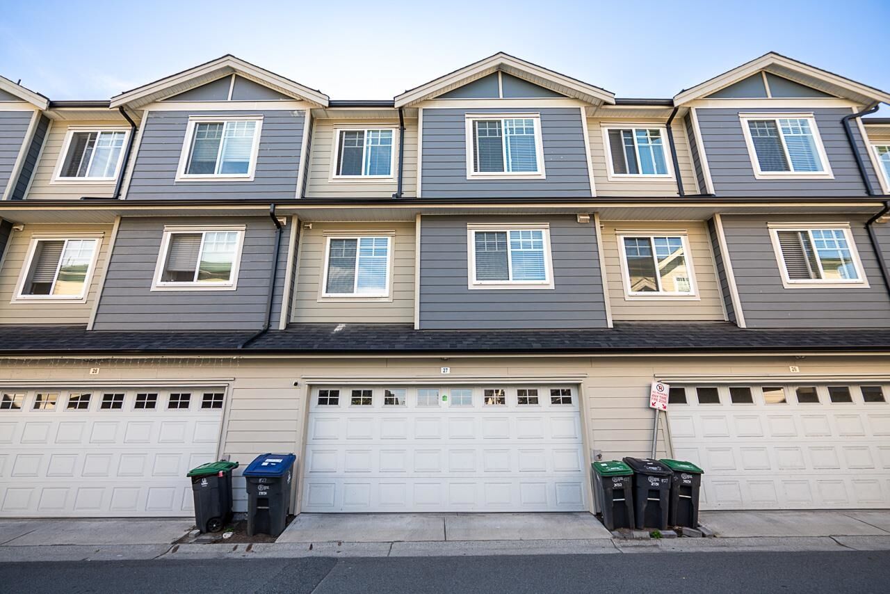 Property Photo: 13898 64 Avenue 27 BC V3W 1L6