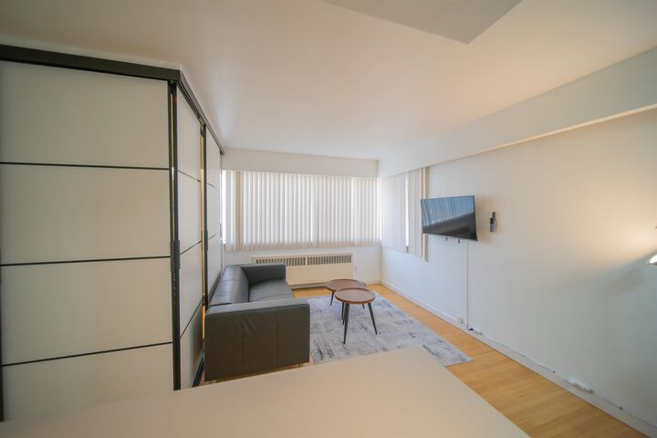 Property Photo:  1925 Nelsonstreet 207  BC V6G 1K9 