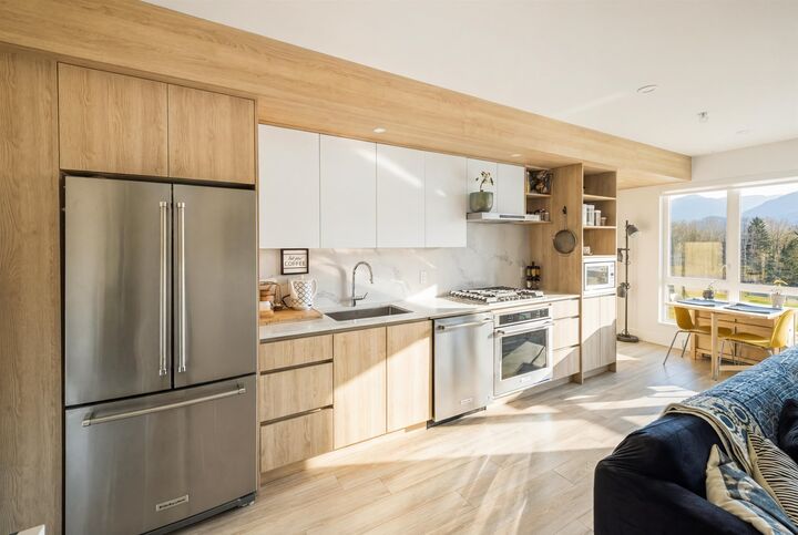 Property Photo: 38362 Buckley Avenue 710 BC V8B 0J8