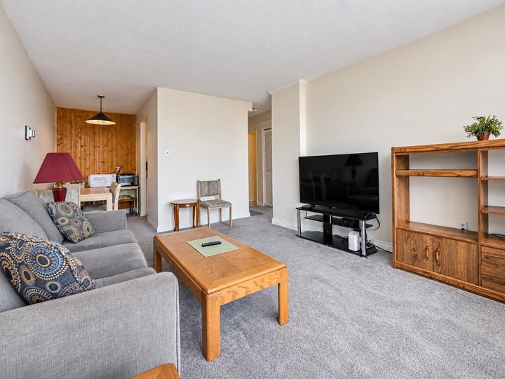 Property Photo:  1850 Comox Street 1108  BC V6G 1R3 
