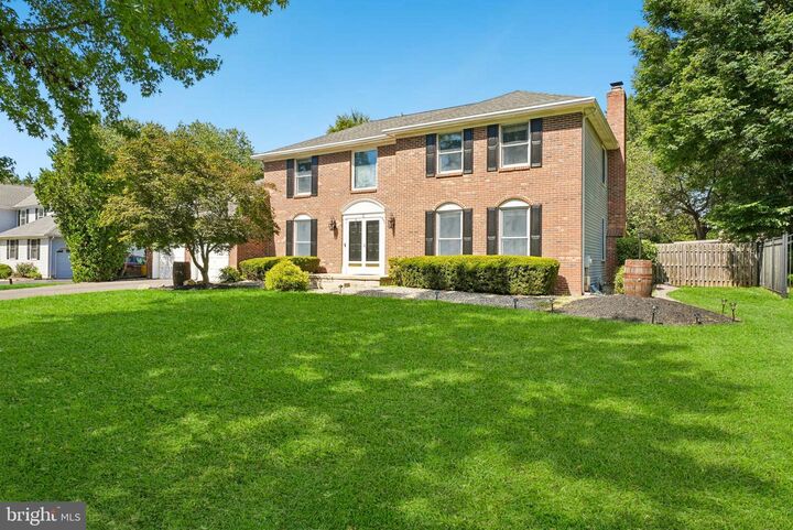 Property Photo:  4 Stanford Place  NJ 08550 