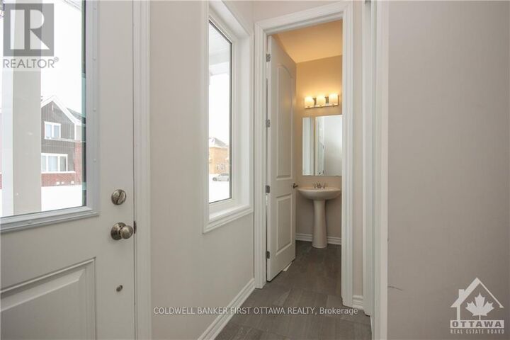 Property Photo:  72 Focality Crescent  ON K2J 6W8 