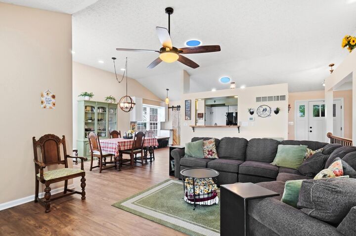 Property Photo: 5952 Ginseng Court OH 43119