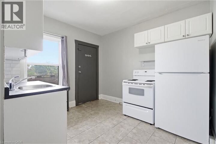 Property Photo:  1539 Barton Street East  ON L8H 2X7 
