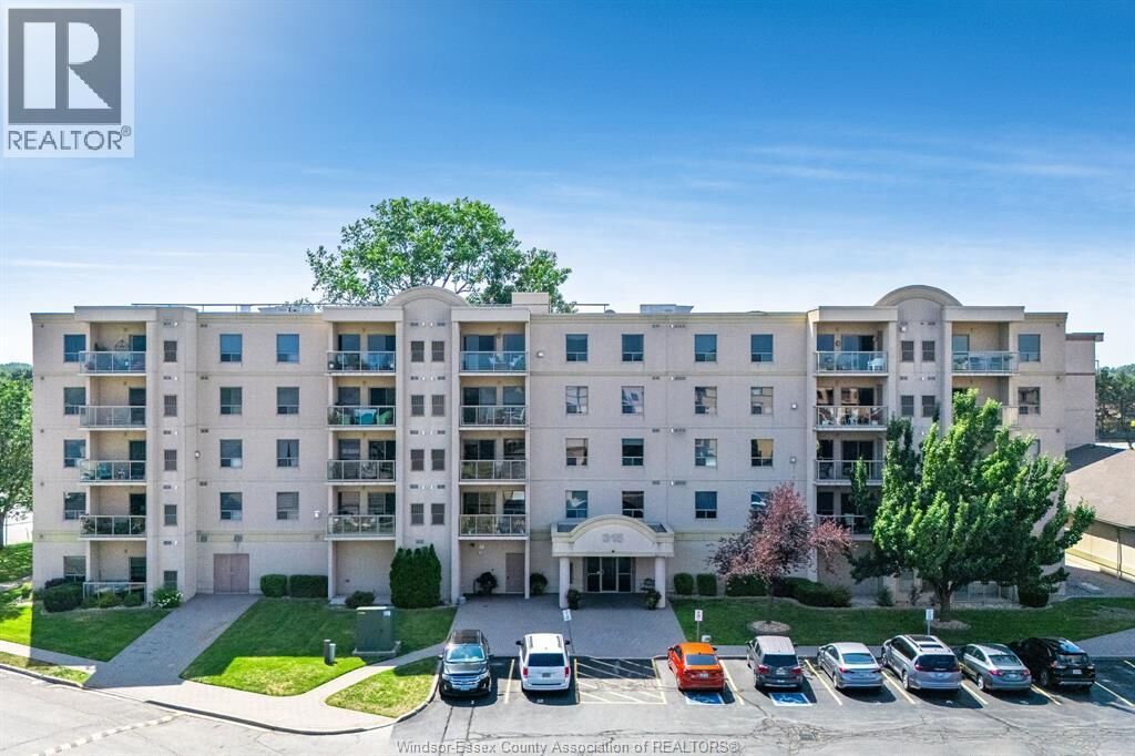Property Photo:  315 Village Grove 305  ON N8N 5G4 