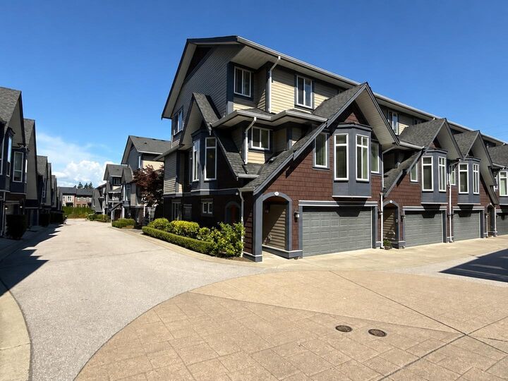 Property Photo:  15977 26 Avenue 10  BC V3Z 2W7 