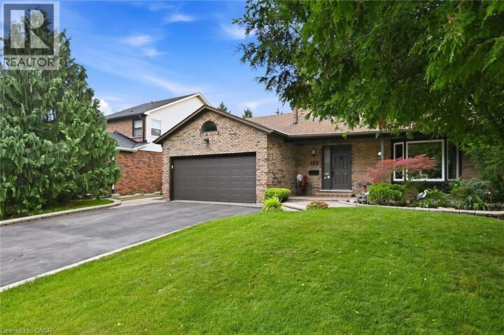 Photo de la propriété:  132 Hampton Heath Road  ON L7L 4N9 