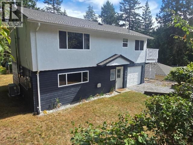 Property Photo:  6274 Chilco Ave  BC V8A 4Y6 