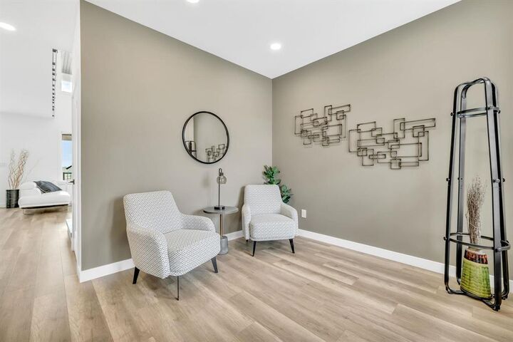Property Photo:  16 Kite Bay  MB R2V 5E4 