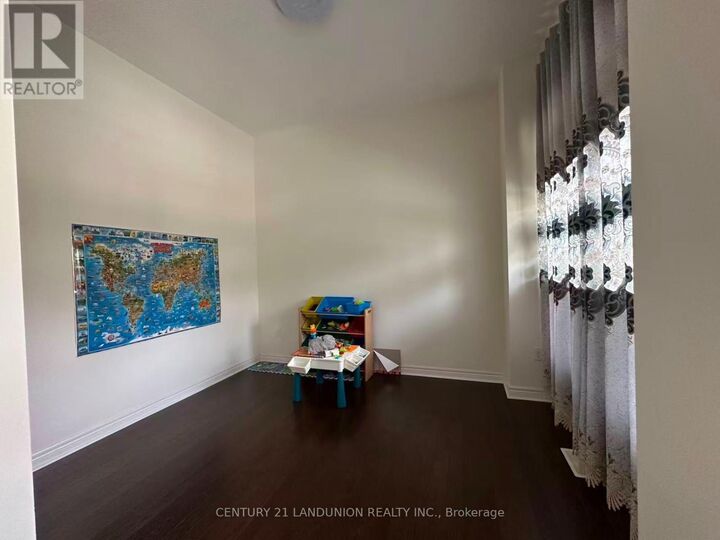 Property Photo:  5 Portia Street  ON L6B 0Z4 