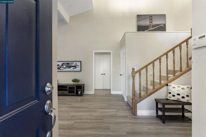 Property Photo: 3611 Sunview Ct CA 94520