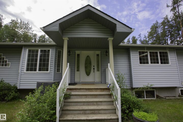 Property Photo:  51515 Rge Road 32 A  AB T0E 0N0 