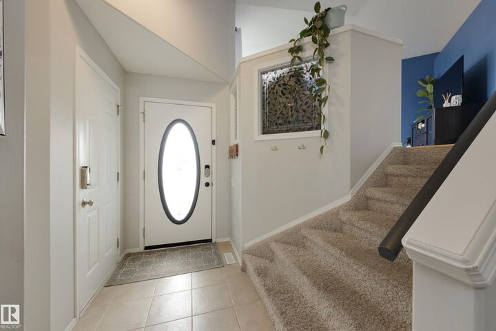 Property Photo:  72 Foxboro Terrace  AB T8A 6C8 
