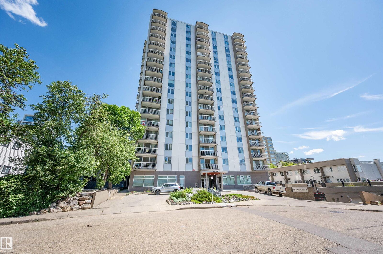 Property Photo: 9835 113 Street NW 205 AB T5K 1N4