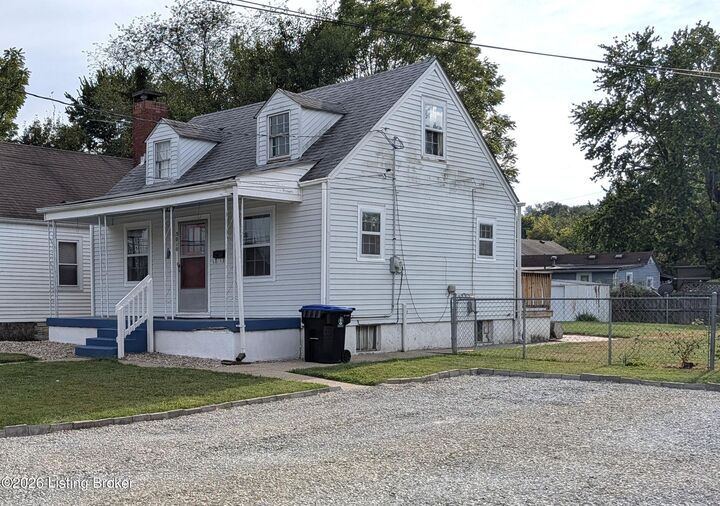 Property Photo:  5010 Laughlin Ave  KY 40214 