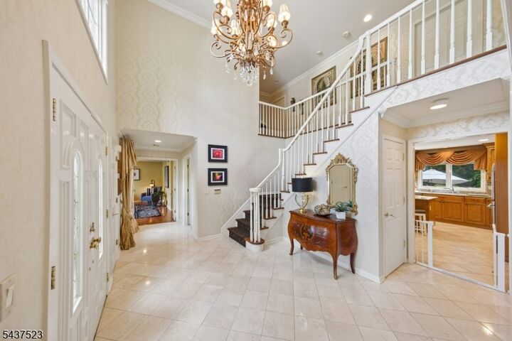 Property Photo: 22 Trails End Ct NJ 07090