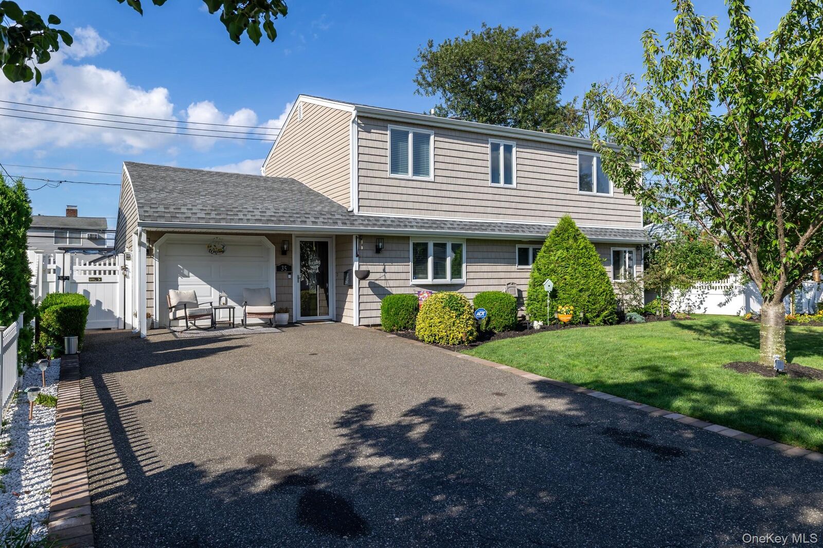 Property Photo: 35 Magpie Lane NY 11756