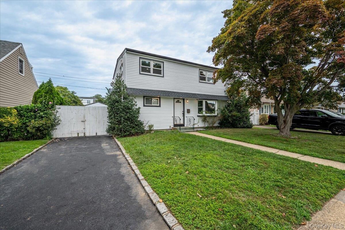 Property Photo:  54 Ketcham Avenue  NY 11801 