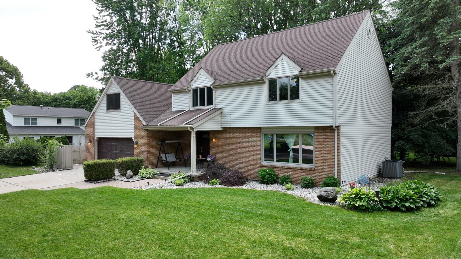 Property Photo:  301 Mayfield  MI 48642 