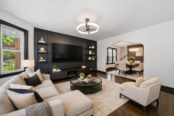 Property Photo:  6604 S Rockwell Street  IL 60629 