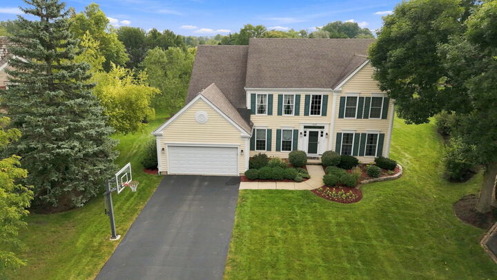 Property Photo: 21336 W Prescott Court IL 60047