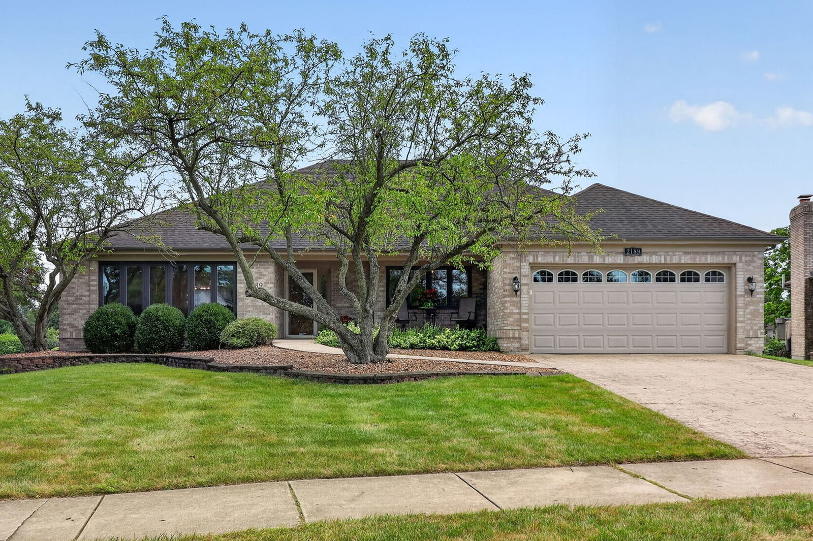 Property Photo:  2189 Hidden Valley Drive  IL 60565 