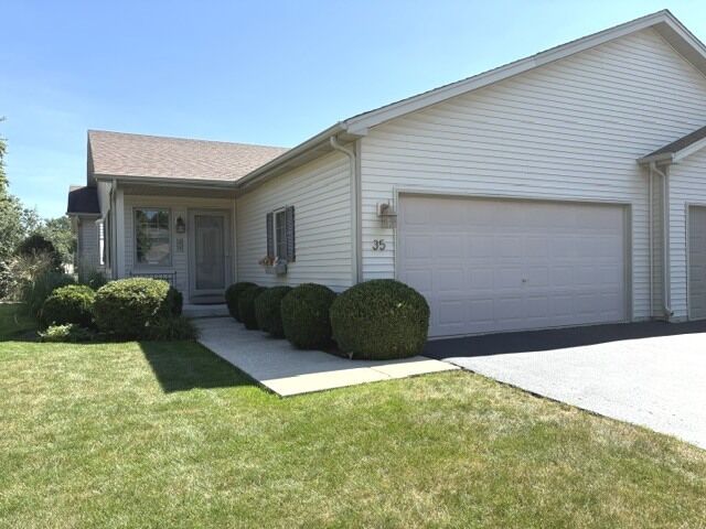 Property Photo: 35 S Juniper Drive IL 60542