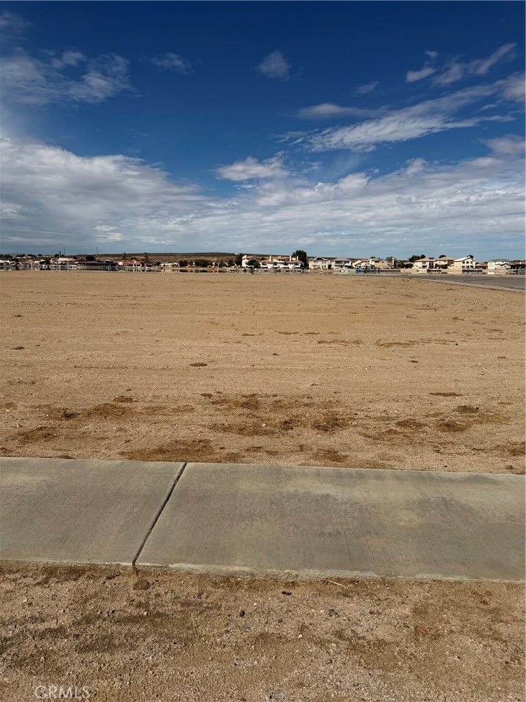 Property Photo:  9 Lakeview  CA 92342 