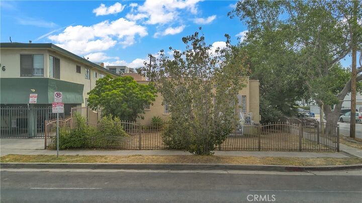 Property Photo:  4115 Council Street  CA 90004 