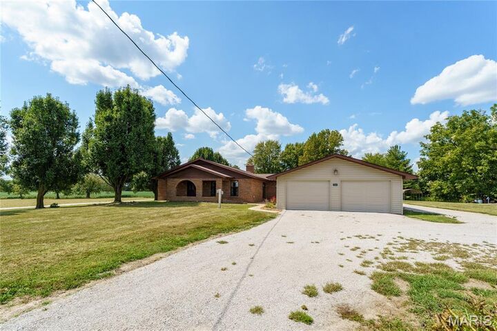 Property Photo:  7043 Walsh Road  IL 62241 