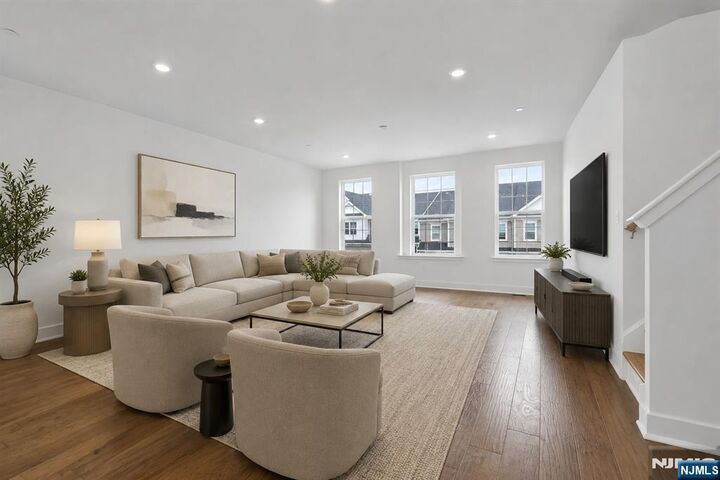 Property Photo:  69 Eastwood Terrace  NJ 07936 